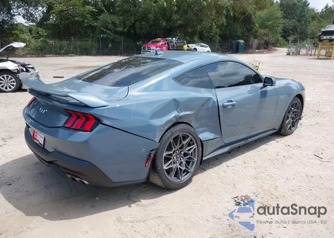 2024 Ford Mustang Gt Premium Fastback z USA, uszkodzony, nr VIN 1FA6P8CF9R5404375